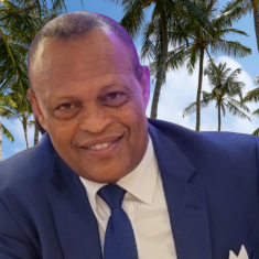 Solomon Gebru headshot 235x235 - 1